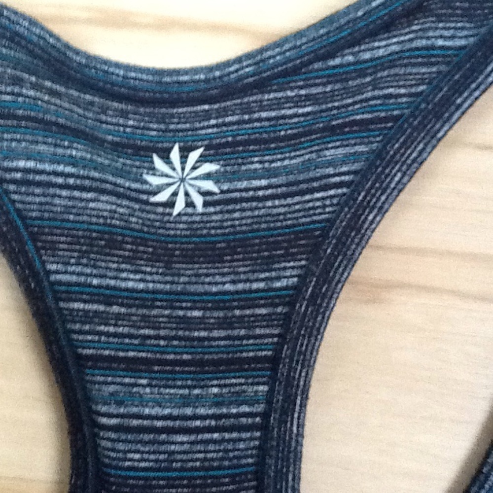 Athleta Racerback Tank Sz XS - Picture 7 of 9